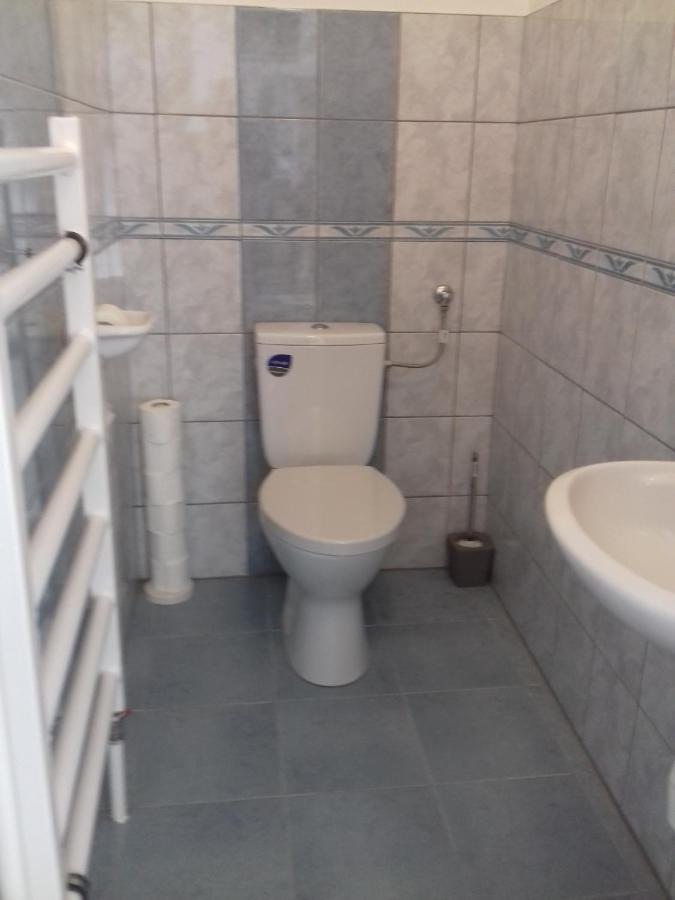 Harmatcsepp Apartmanház Nyiregyhaza Bagian luar foto
